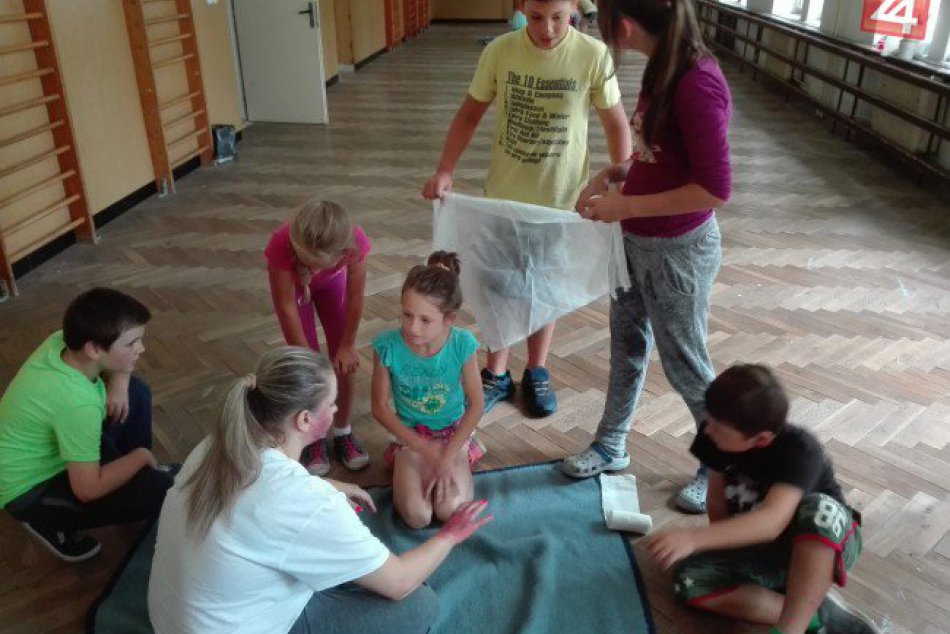 Študenti zdravotníctva pripravili pre deti letný tábor