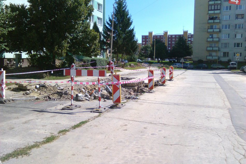 Pozrite si zúženú cestu na Rúbanisku III