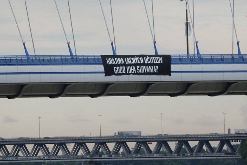 Štrajk na školách