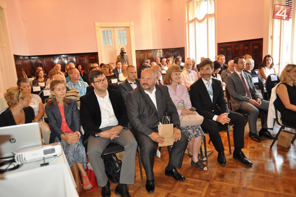 Otvorenie Rosenfeldovho paláca