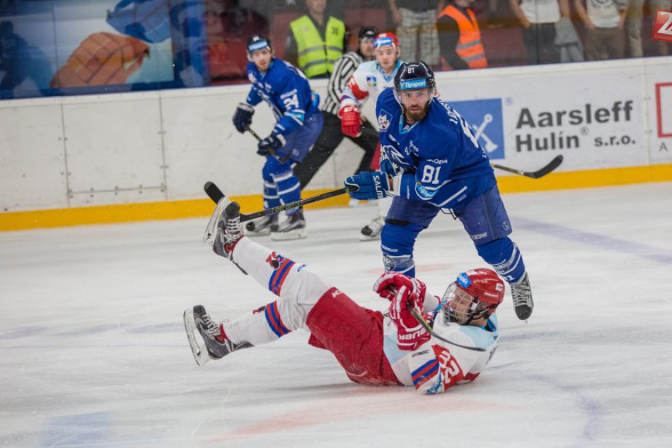 FOTO: Liptovský Mikuláš privítal v podtatranskom derby Poprad