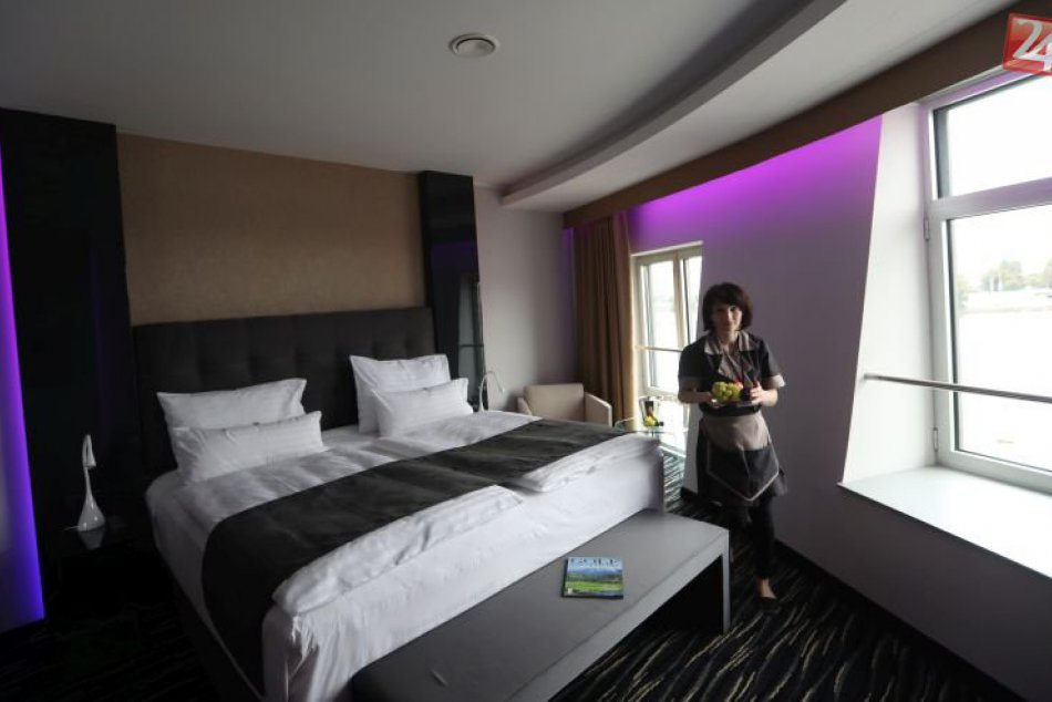 Tancujúci dom v Prahe