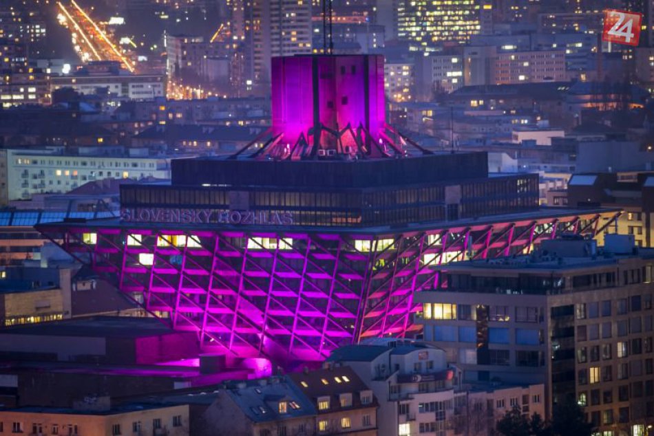 Bratislava vo dne i v noci