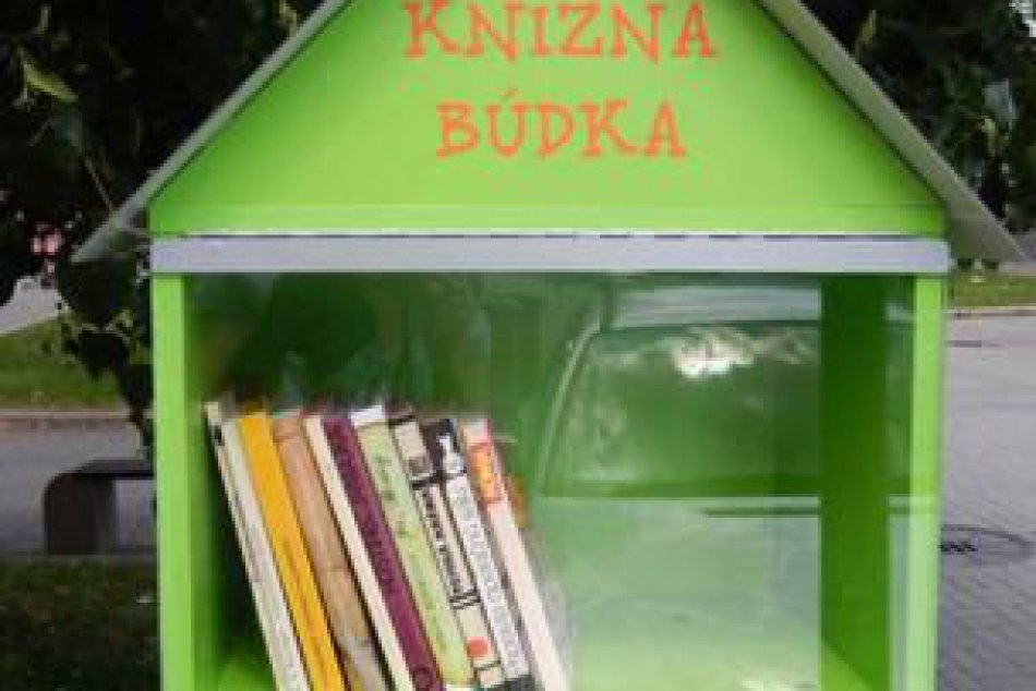 Pomôžte a HLASUJTE za novú oddychovú zónu s knižnou búdkou!