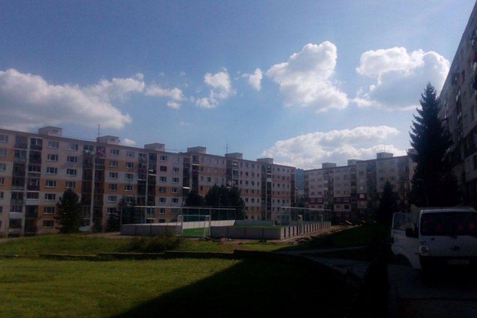 V OBRAZOCH: Multifunkčné ihrisko v Mazorníkove dokončené!