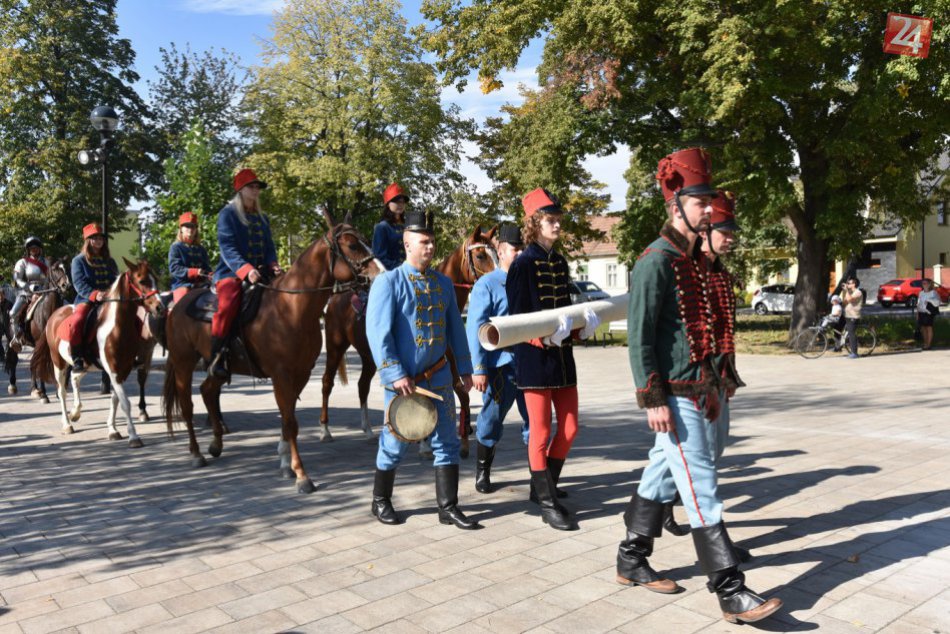Fotogaléria: Leopoldov zažil veľkolepú slávnosť pomenovania brán a bášť