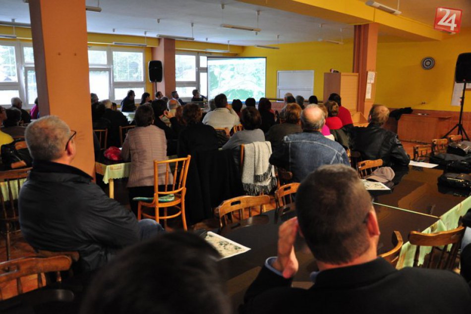 V OBRAZOCH: Stretnutie vedenia mesta so Zvolenčanmi k variantom obchvatu