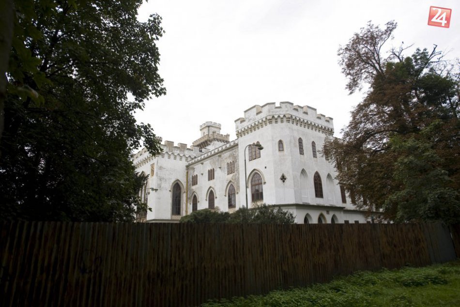 Kaštieľ v Rusovciach