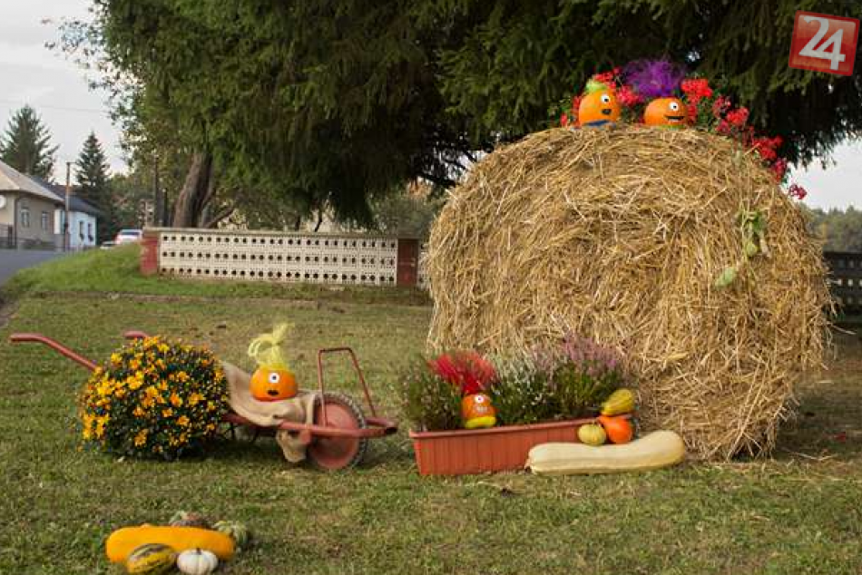 Tekvicová výzdoba v Dolnej Trnávke púta pozornosť už z diaľky