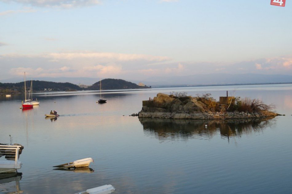 Láka aj v tomto období: Jesenná Šírava na fotkách