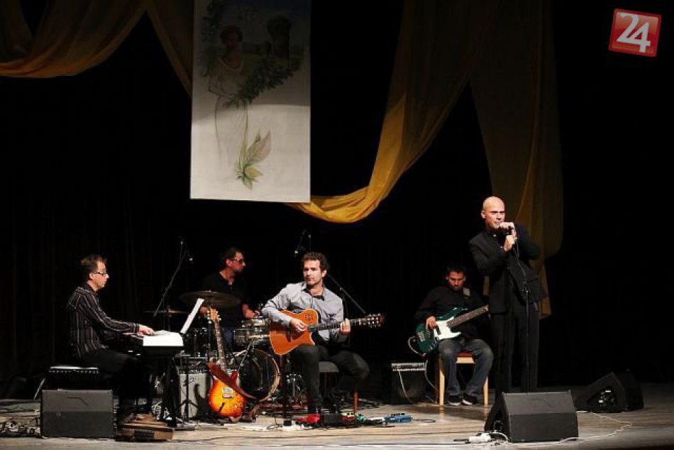 Archívne foto: Mesto Michalovce si uctilo seniorov