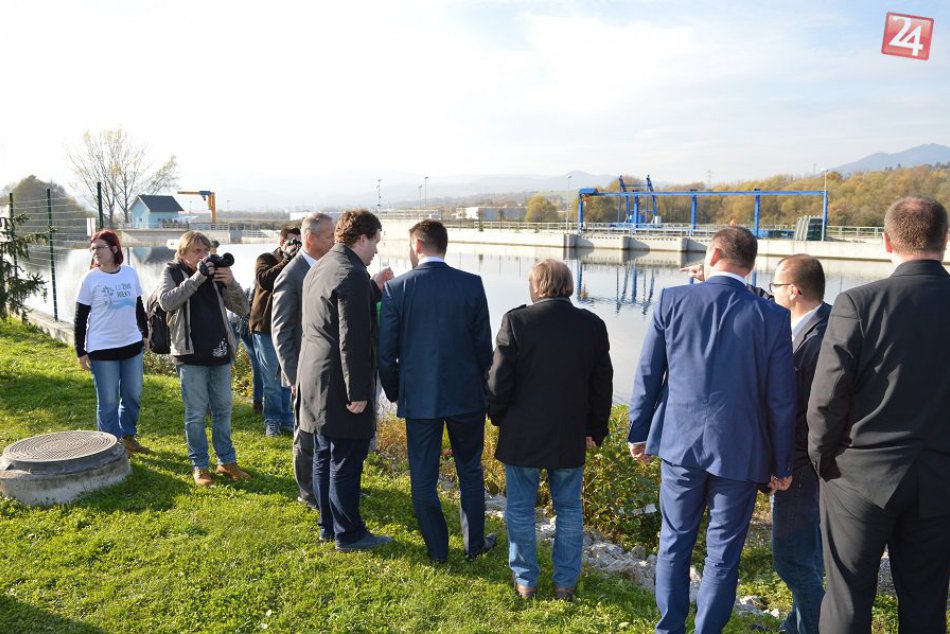 V OBRAZOCH: Malé vodné elektrárne na pretrase, minister v Šalkovej