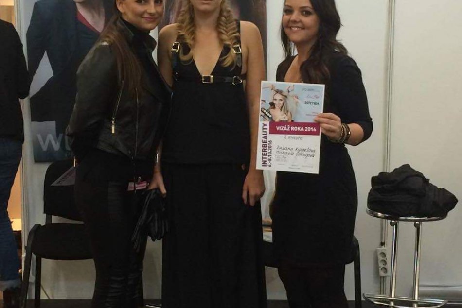 V OBRAZOCH: Lučenčanky zabodovali bláznivou vizážou