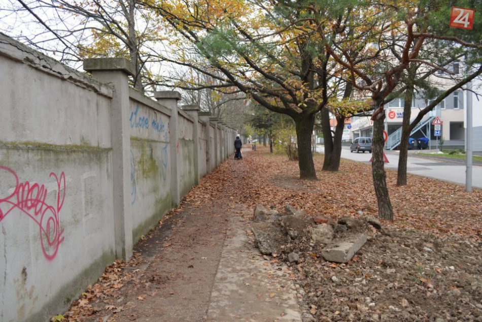 FOTO: Nitrianska nemocnica buduje nový vjazd, hotový má byť ešte tento rok