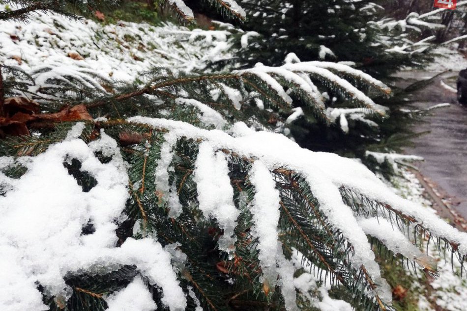 Prvé zasnežené zábery z Kremnice