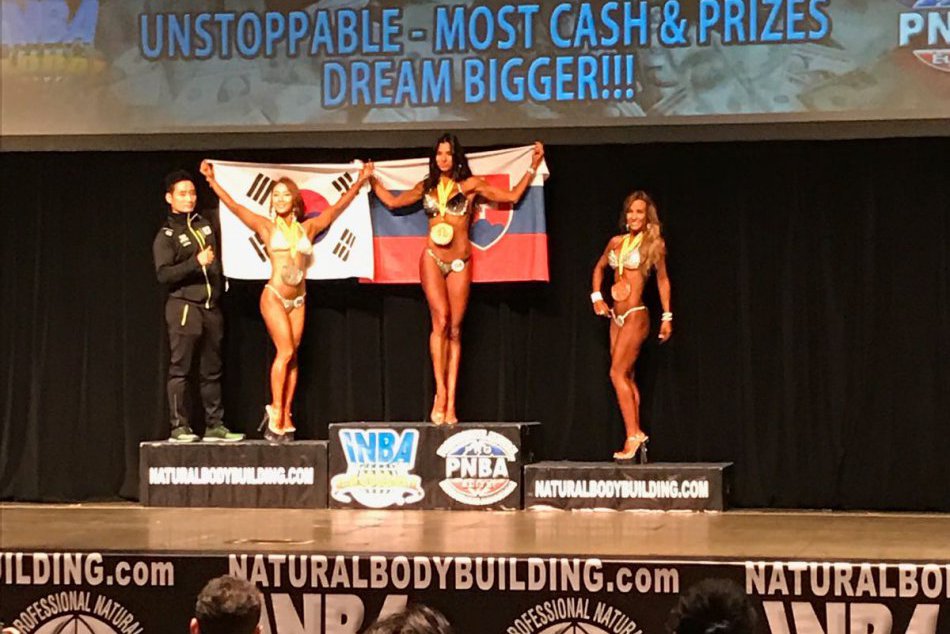 FOTO: Nitrianke Dominike Gajdošovej sa splnil sen. Spoza oceánu si priniesla zla