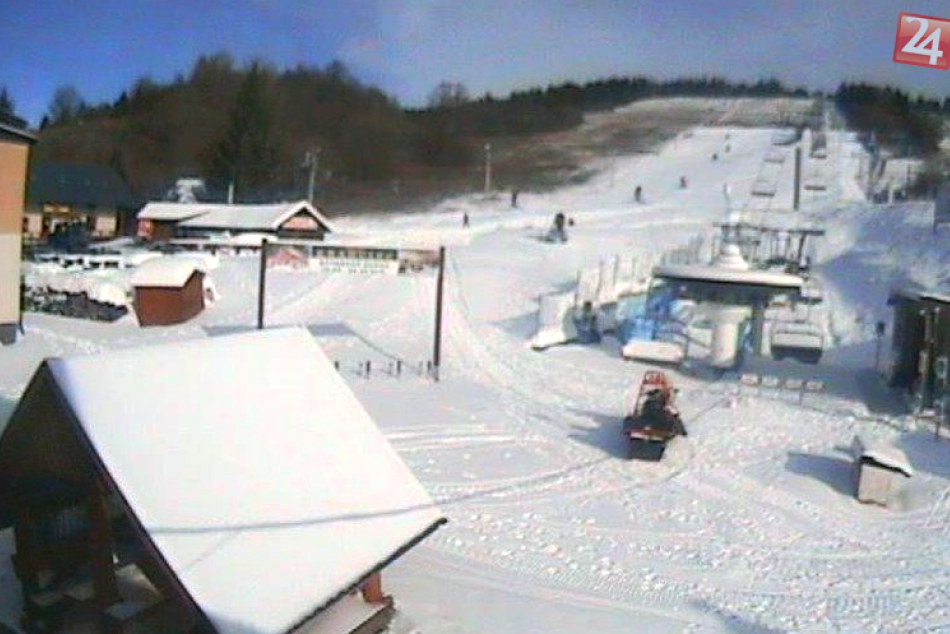 Krahule už zasnežujú: Aktuálne FOTO z webkamery!