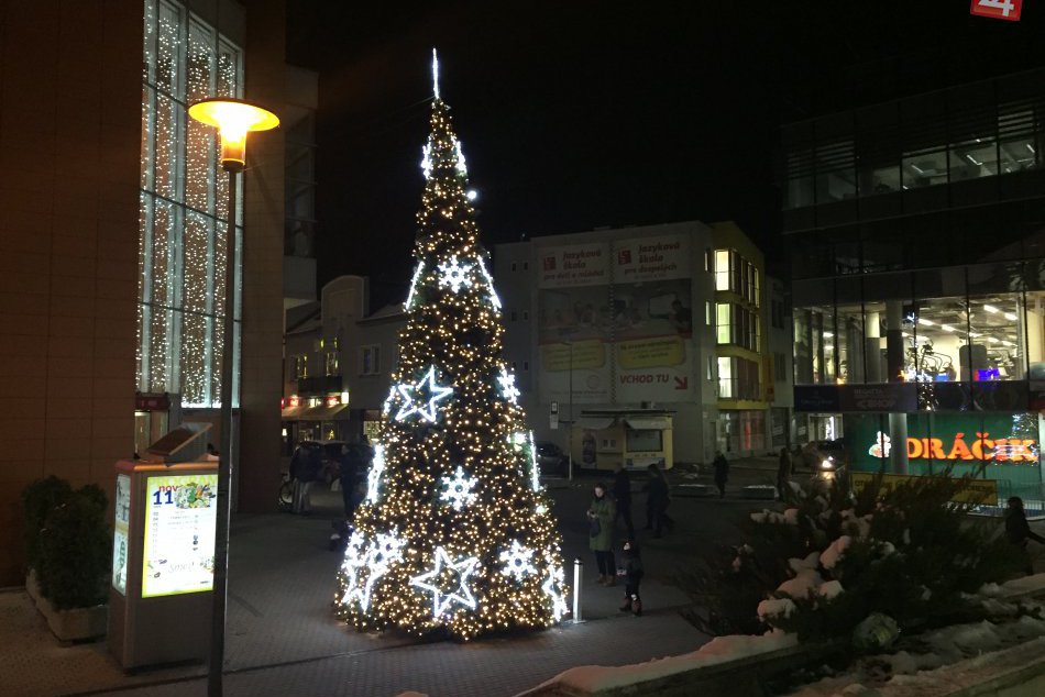 FOTO: Žilina dýcha Vianocami