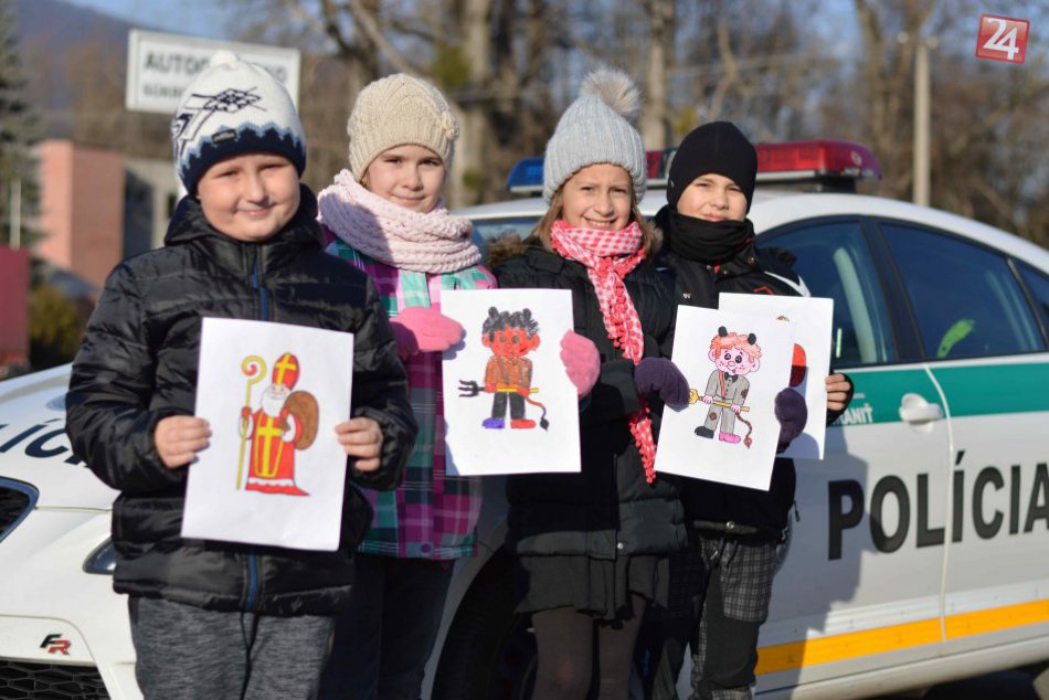 Obrazom: Mikuláš na cestách v Rožňave (policajná akcia)