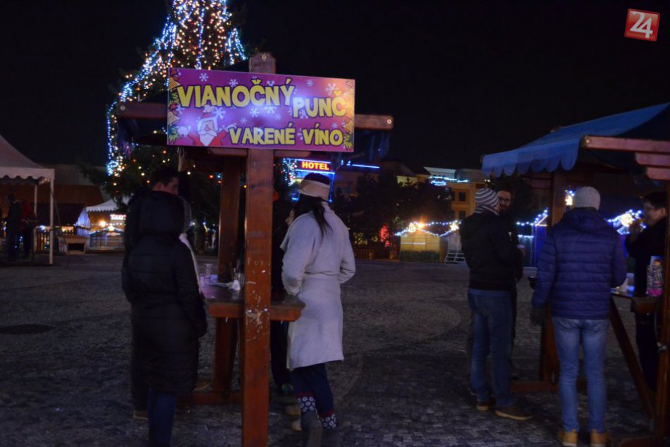 Vianočné mestečko ponúka punč na všetky spôsoby: Koľko zaň zaplatíme?