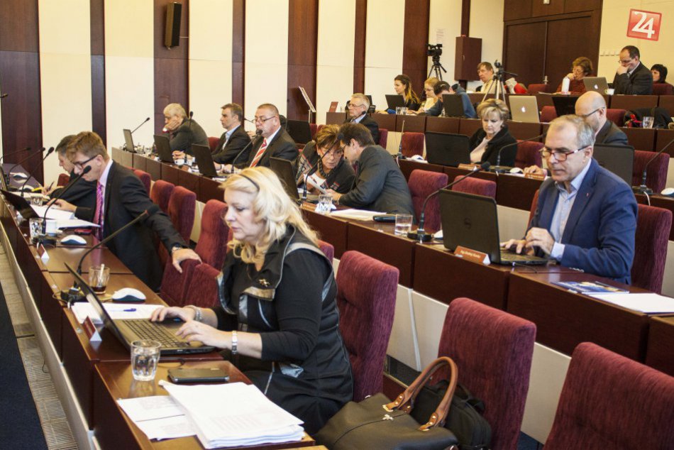 Zasadanie MsZ v Poprade 08122006