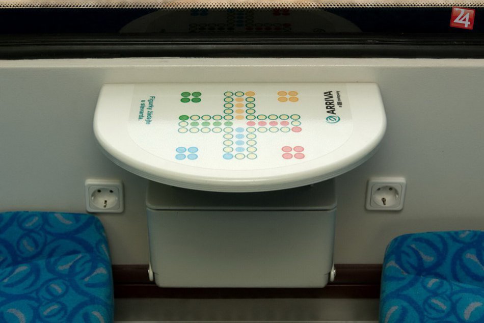 FOTO: Hlohovčania budú môcť využiť priamy spoj do Prahy