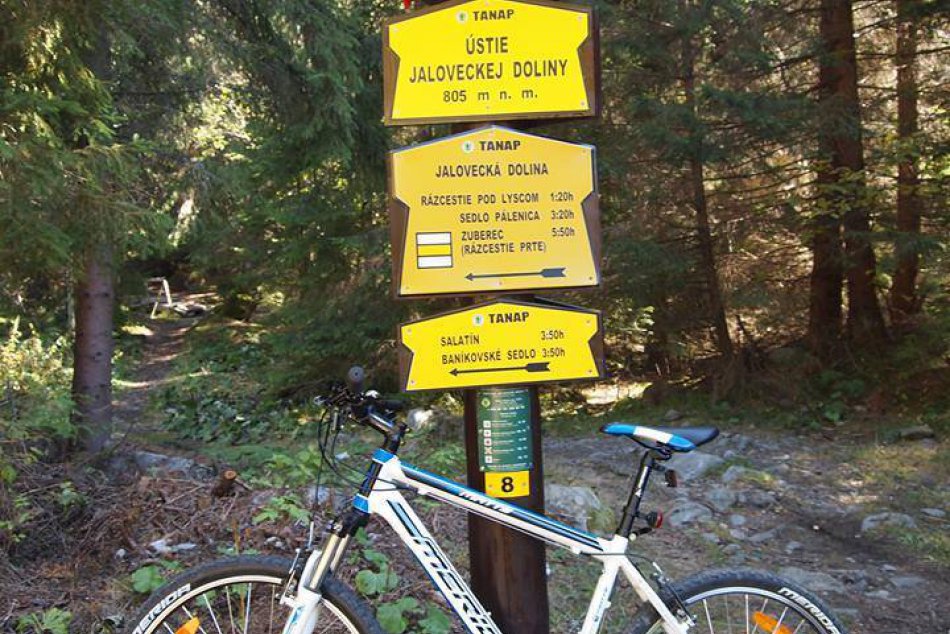 V OBRAZOCH: Ukradnutý bicykel z bystrického paneláku. Nevideli ste ho niekde?