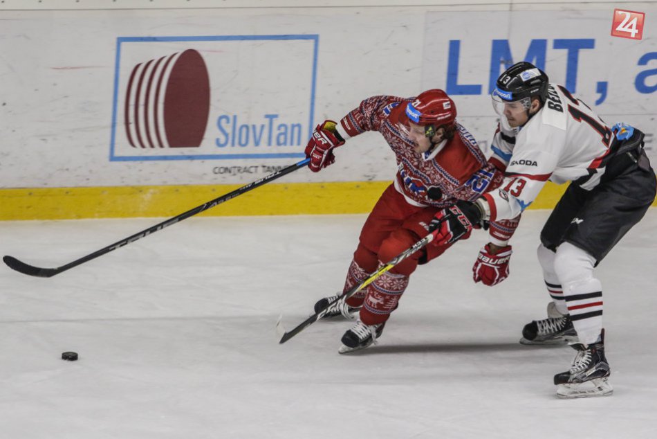 V OBRAZOCH: Bystrica v Mikuláši zažila gólové hody