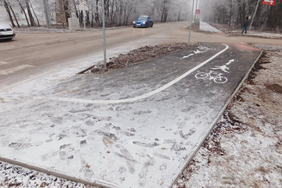 Pozrite si novinku v OBRAZOCH: Vybudovali nový chodník do Kamenného mlyna