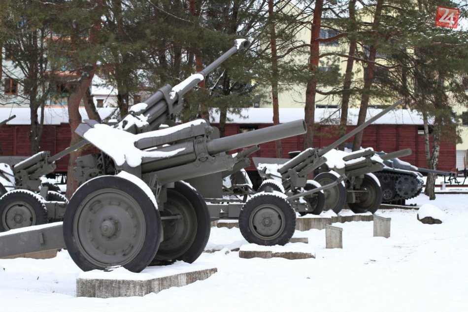 V OBRAZOCH: Krása zimy v uliciach Bystrice zachytená na fotkách