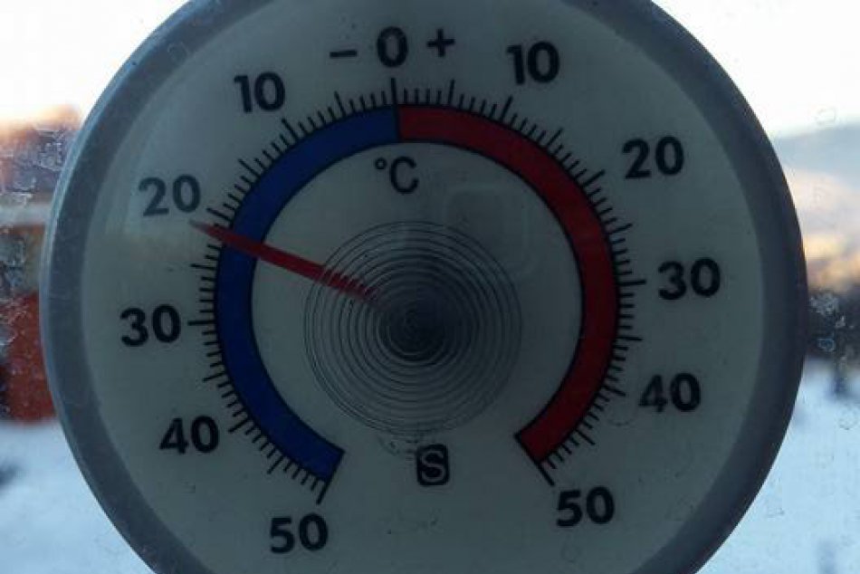 V OBRAZOCH: Arktické mrazy na teplomeroch Bystričanov