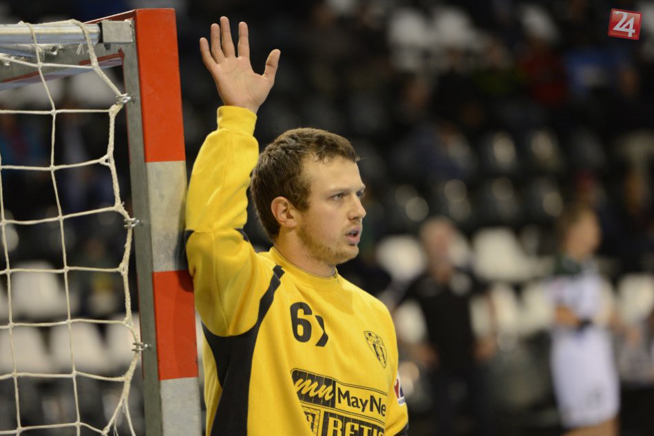 FOTO: Marián Žernovič sa v Hlohovci zapísal veľkými písmenami