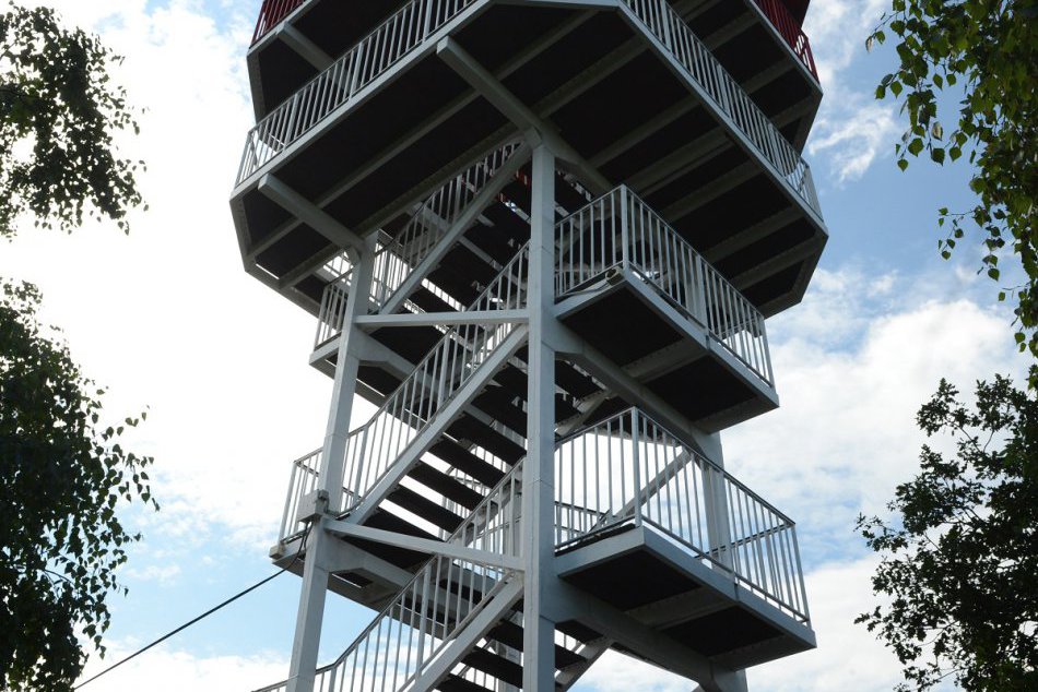 Vyhliadková veža Hradová kedysi a dnes