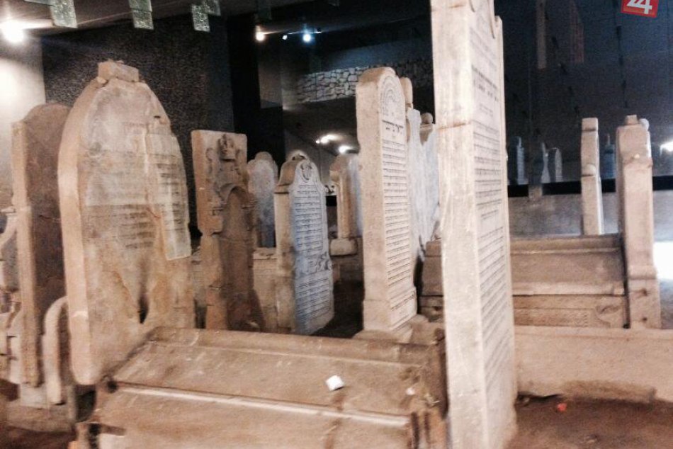 Pamätník Chatama Sofera