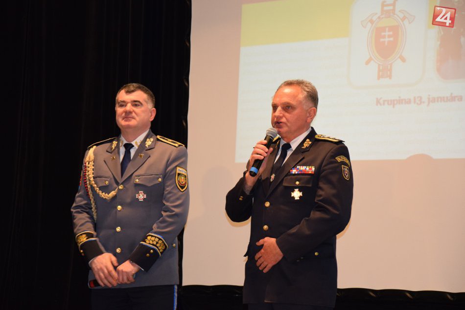 V OBRAZOCH: Oceňovanie Hasiči Hasičom 2016