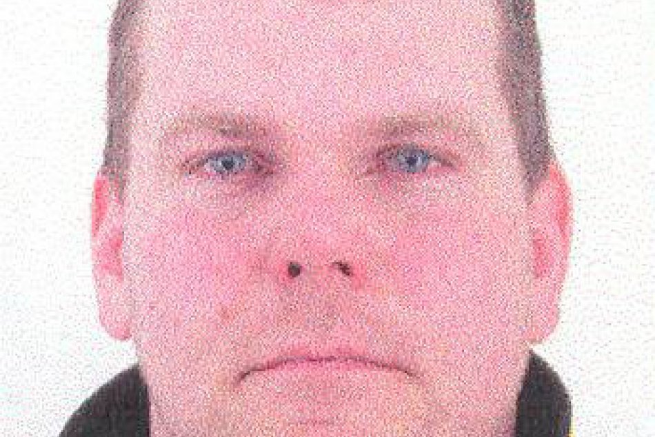 V OBRAZOCH: Nevideli ste niekde Miroslava? Vydali na neho zatykač