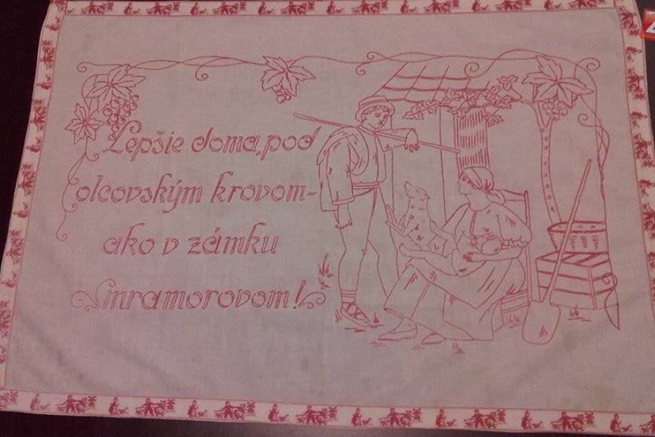 Diela zrodené ručnou prácou našich starých mám: Krásne výšivky z Trnavy a okolia