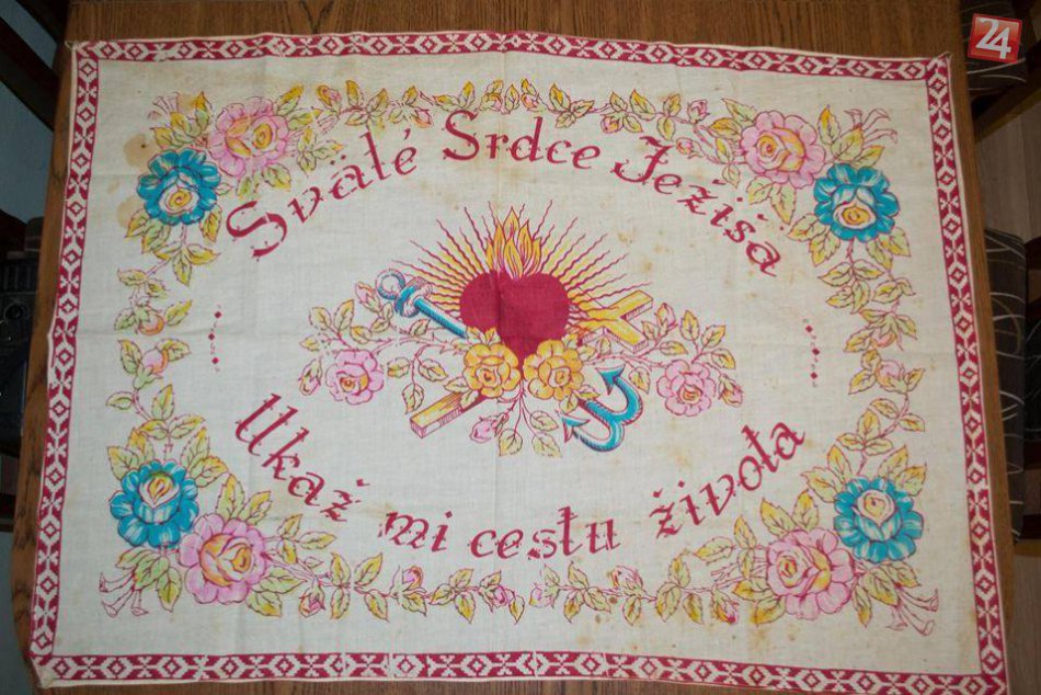 Diela zrodené ručnou prácou starých mám: Krásne výšivky zo Spišskej a okolia