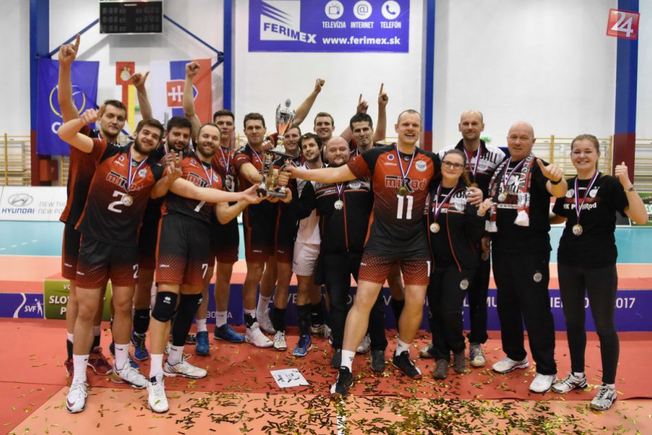 FOTO: Boj o Slovenský pohár: Volejbalistom Nitry to nevyšlo, ženy s historickým 