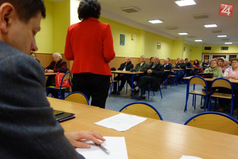 V OBRAZOCH: Zvolenčania sa na sídliskách stretli s primátorkou