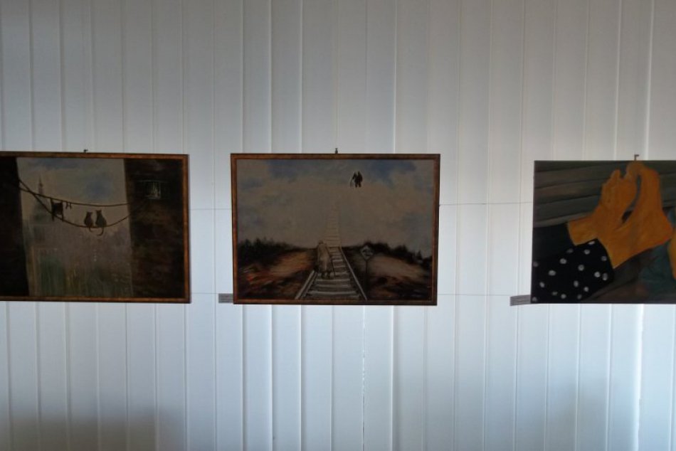 Prebieha výstava Region Art 2017: Vystavujú i šalianski umelci