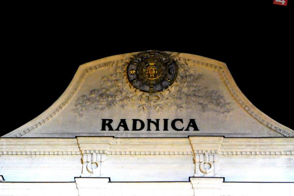 Trnavská  radnica v obrazoch