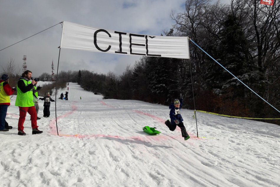 V OBRAZOCH: Majstrovstvá Prešova v sánkovaní 2017