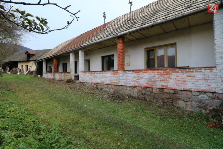 Rozmýšľate o rekonštrukcii, ale nemáte ešte dom? Neďaleko Žiaru  máte príležitos