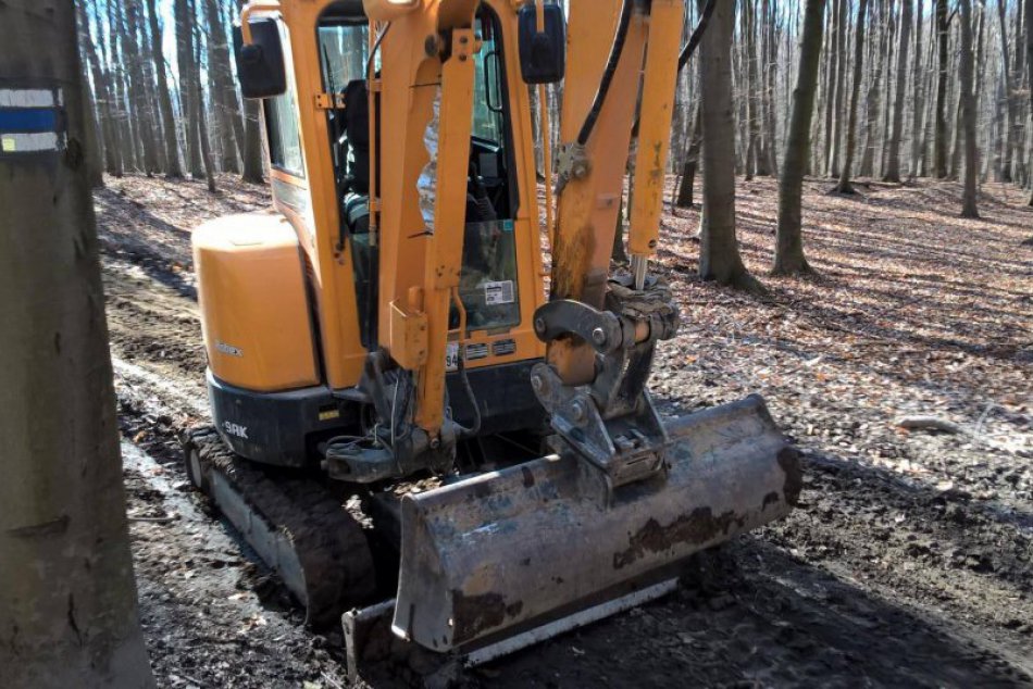 Lesná cesta Malinský vrch