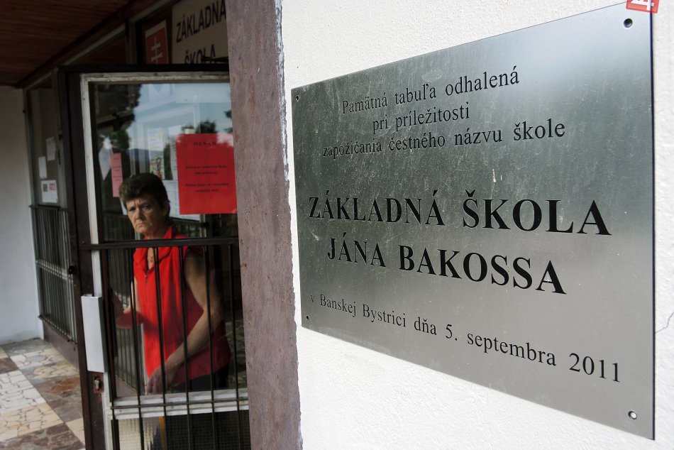 V OBRAZOCH: ZŠ J. Bakossa v Banskej Bystrici