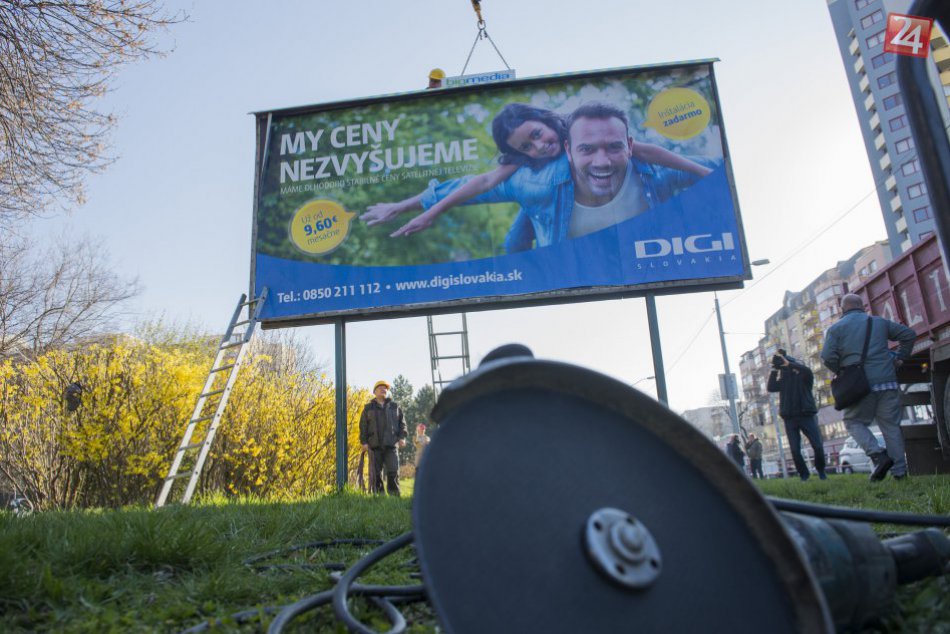 Odstraňovanie bilbordov zo zelených plôch