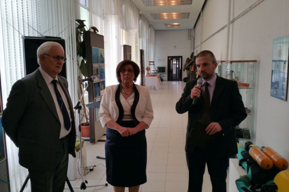 V OBRAZOCH: Dlhoročný inštruktor potápania a zberateľ Peter Ferdinandy z Revúcej