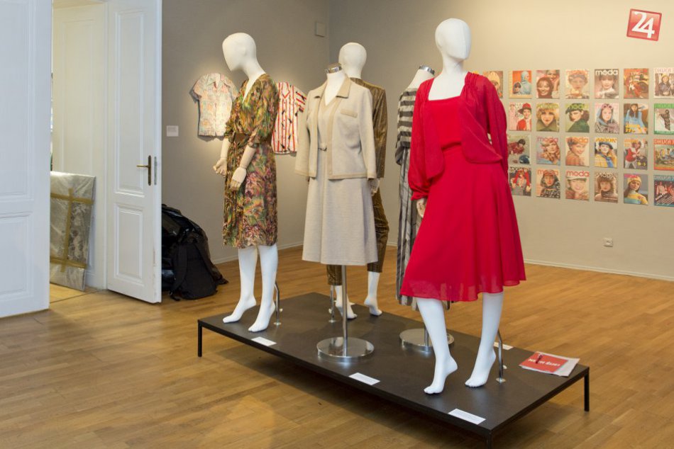 Výstava Nech šije! v SNG