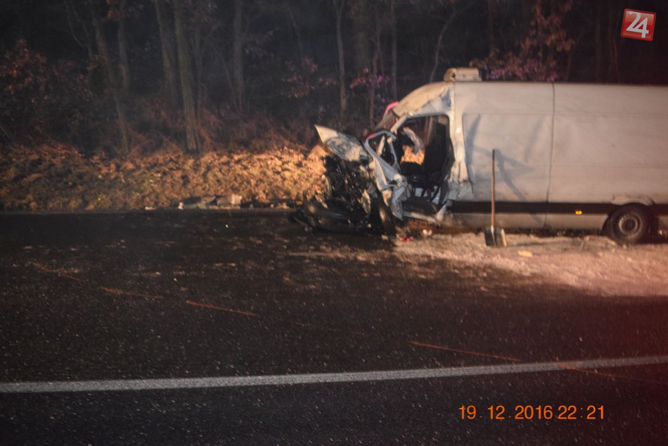 V OBRAZOCH: Zábery z miesta vážnej nehody pri Lučenci